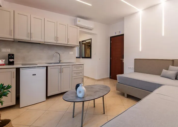 Agni On The Aparthotel 4*